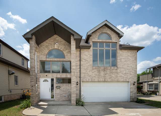 Property at 8817 Gerritsen Ave, Brookfield, IL 60513, 4 beds, 3.5 baths