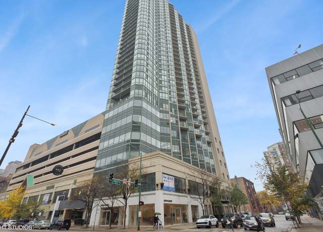 Property at 111 W Maple St #812, Chicago, IL 60610, 1 bath