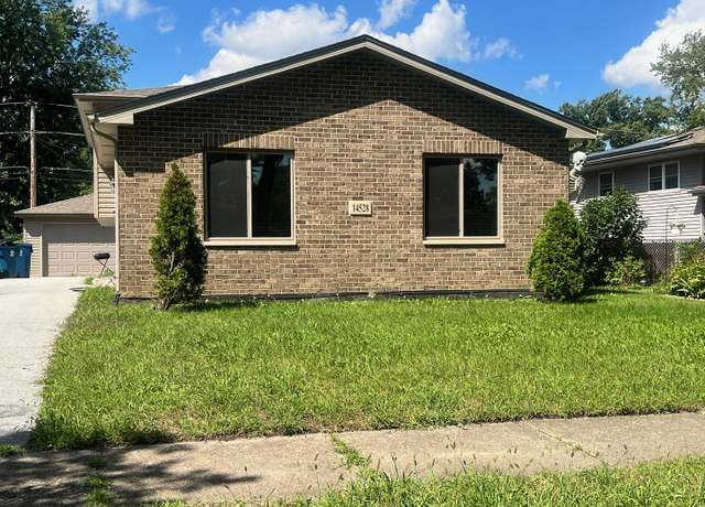 Property at 14528 Kolin Ave, Midlothian, IL 60445, 3 beds, 3 baths
