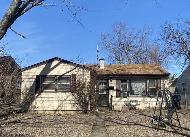 Property at 2114 20th St, Zion, IL 60099, 3 beds, 1 bath