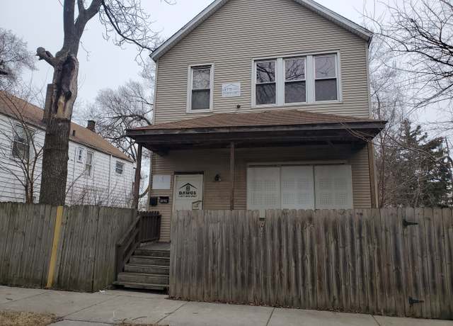 Property at 10805 S Hoxie Ave, Chicago, IL 60617, 4 beds, 2 baths