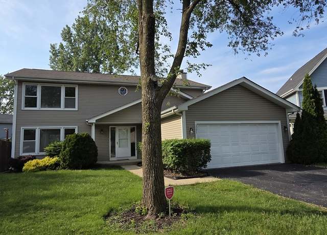 Property at 1591 Monterey Ct, Gurnee, IL 60031, 3 beds, 2.5 baths