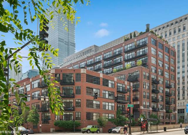 Property at 333 W Hubbard St #708, Chicago, IL 60654, 2 beds, 2 baths