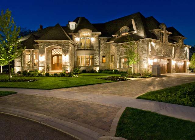 Property at 7S410 Arbor Dr, Naperville, IL 60540, 4 beds, 4.5 baths