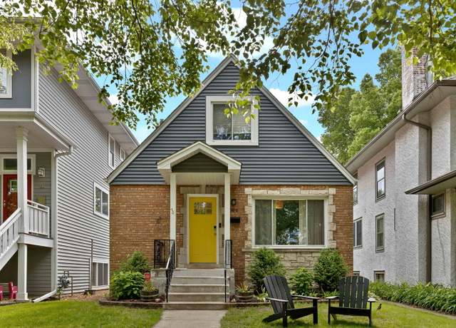 Property at 706 Wisconsin Ave, Oak Park, IL 60304, 3 beds, 2 baths