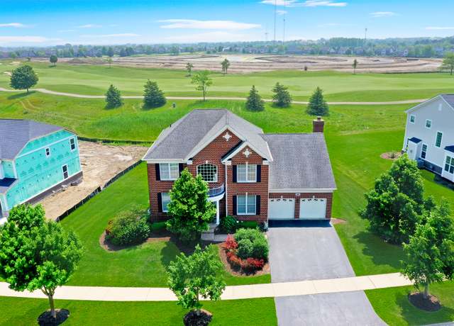 Property at 35 Open Pkwy N, Hawthorn Woods, IL 60047, 5 beds, 3.5 baths