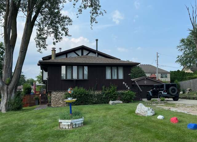 Property at 8734 W 99th St, Palos Hills, IL 60465, 5 beds, 3 baths