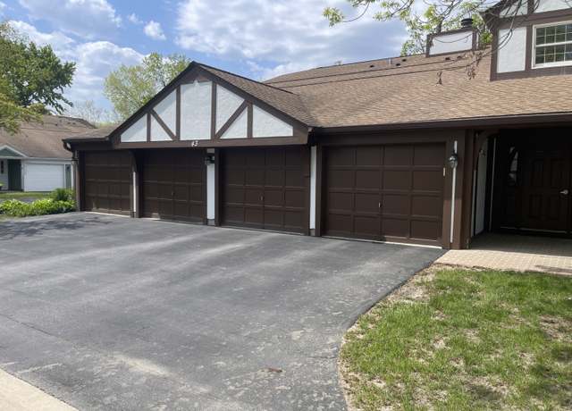 Property at 43 Glencoe Ct Ct Unit 202B, Naperville, IL 60565, 2 beds, 2 baths