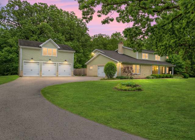 Property at 2S579 Partridge Rd, Batavia, IL 60510, 4 beds, 4.5 baths