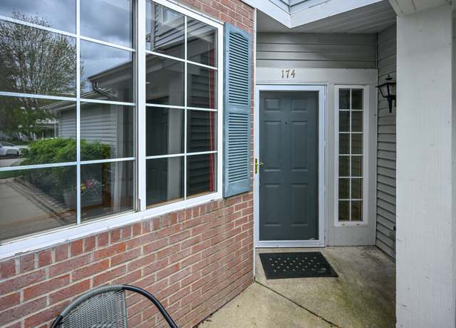 Property at 174 Sierra Pass Dr, Schaumburg, IL 60194, 2 beds, 1 bath