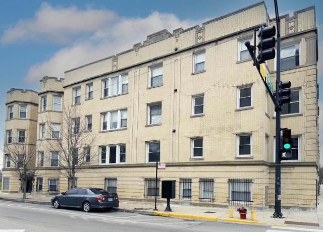 Property at 3808 W Washington Blvd Unit E1, Chicago, IL 60624, 2 beds, 2 baths