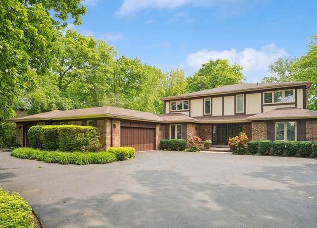Property at 2143 Tennyson Ln, Highland Park, IL 60035, 5 beds, 5.5 baths