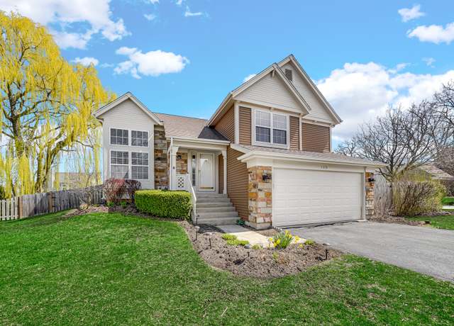 Property at 1379 Amherst Ct, Grayslake, IL 60030, 3 beds, 2.5 baths