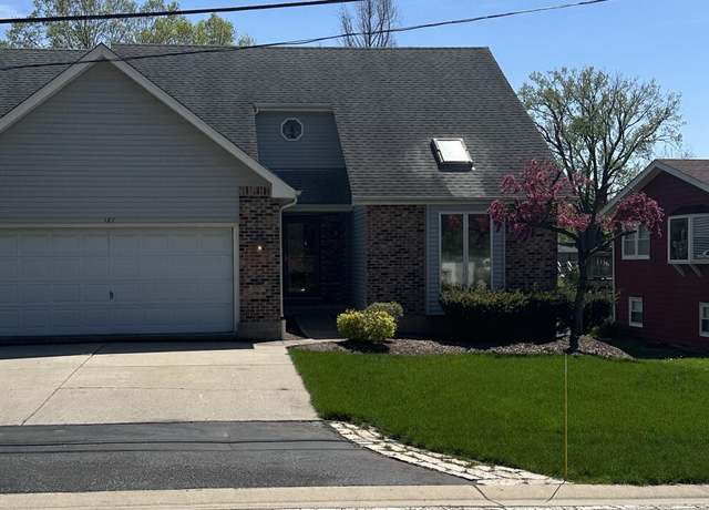 Property at 187 Hilltop Dr, Lake In The Hills, IL 60156, 4 beds, 3.5 baths