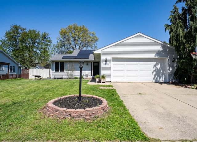 Property at 2902 Rachel Rd, Champaign, IL 61822, 3 beds, 2 baths