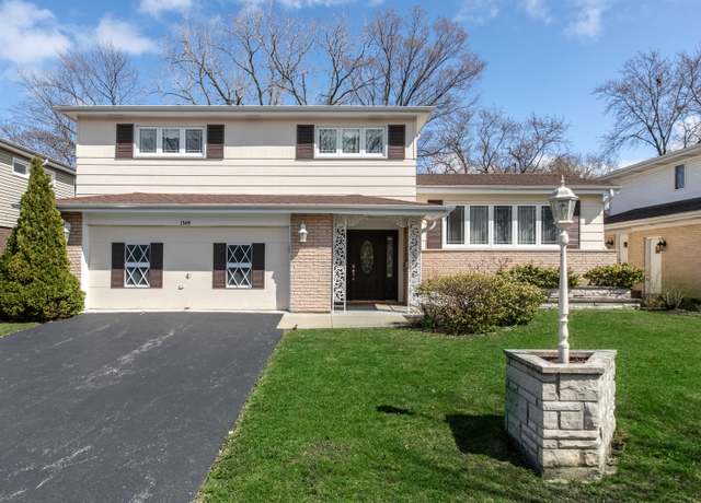 Property at 1349 N Hamlin Ave, Park Ridge, IL 60068, 4 beds, 2.5 baths