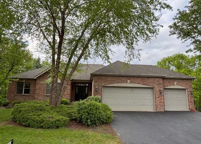 Property at 851 Woodland Dr, Antioch, IL 60002, 4 beds, 3 baths