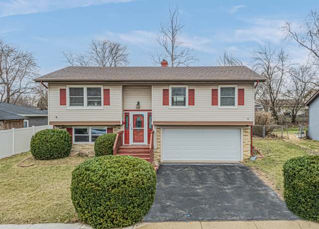 Property at 110 Diane Dr, Streamwood, IL 60107, 3 beds, 1.5 baths