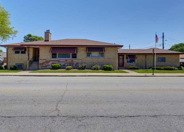 Property at 3171 W 83rd Pl, Chicago, IL 60652, 4 beds, 3.5 baths