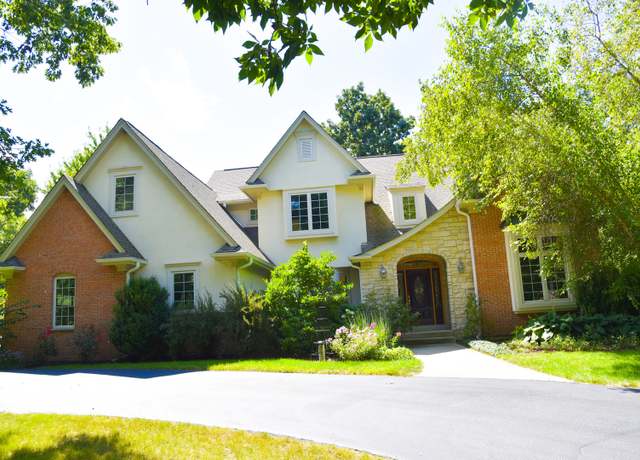 Property at 40354 N Belle Foret Dr, Wadsworth, IL 60083, 3 beds, 3 baths