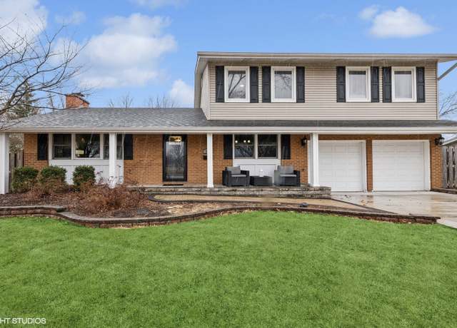 Property at 446 N Clark Dr, Palatine, IL 60074, 4 beds, 2.5 baths