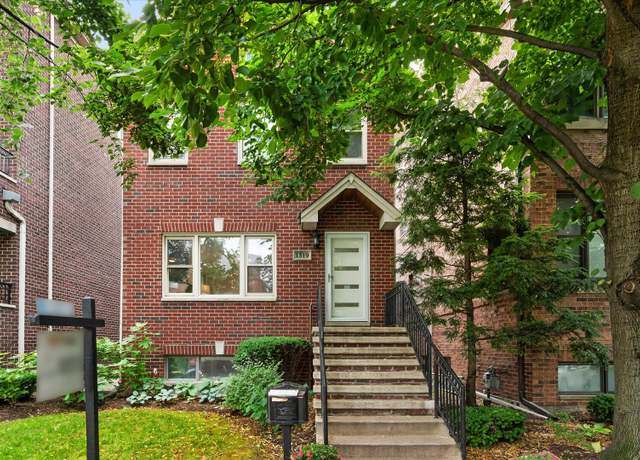 Property at 1319 W 32nd Pl, Chicago, IL 60608, 4 beds, 3.5 baths