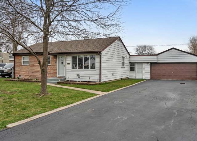 Property at 8019 S 83rd Ct, Justice, IL 60458, 3 beds, 1 bath