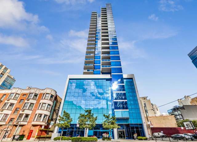 Property at 110 W Superior St #1604, Chicago, IL 60654, 1 bed, 1.5 baths