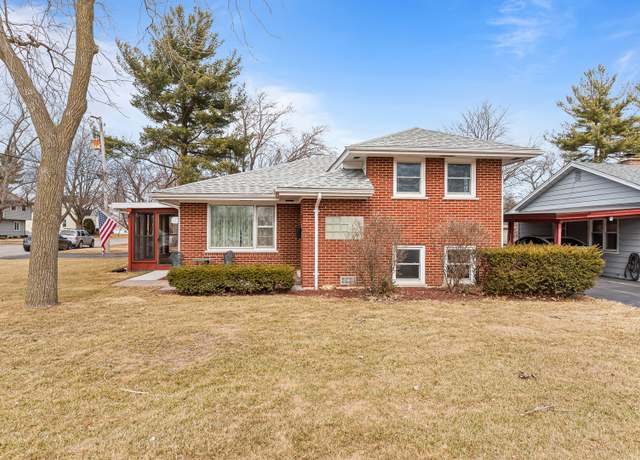 Property at 6558 177th St, Tinley Park, IL 60477, 3 beds, 1.5 baths