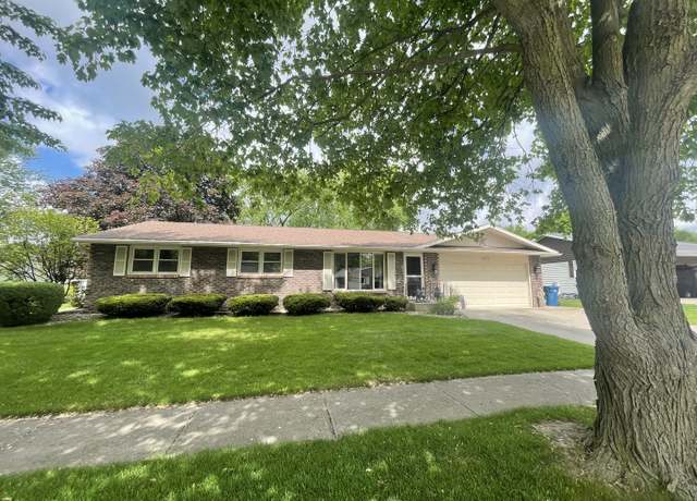 Property at 809 Stonewall Dr, Bourbonnais, IL 60914, 3 beds, 2 baths