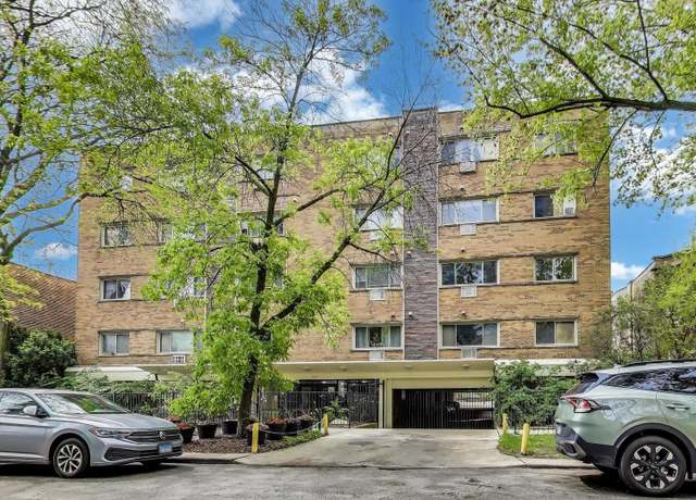 Property at 1415 W Lunt Ave #203, Chicago, IL 60626, 2 beds, 1.5 baths