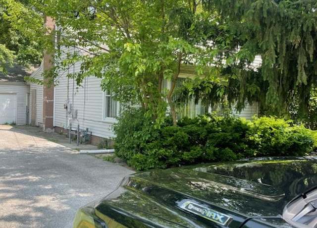 Property at 3714 Blackstone Ave, Markham, IL 60428, 4 beds, 1 bath