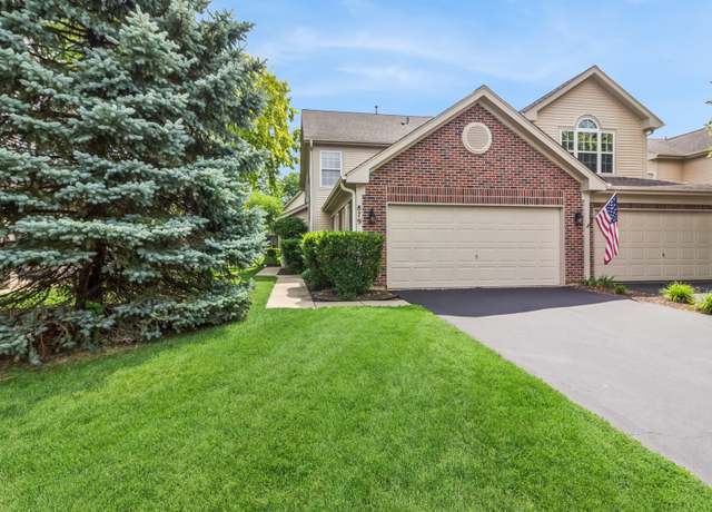 Property at 879 Dandridge Ct, Elgin, IL 60120, 3 beds, 2.5 baths