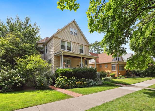 Property at 4232 N Tripp St, Chicago, IL 60641, 4 beds, 2.5 baths