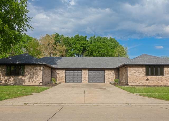 Property at 2328 Lynwood St, Morris, IL 60450, 4 beds, 4 baths
