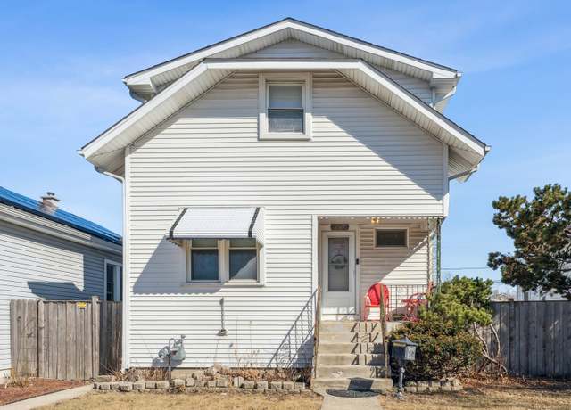 Property at 3547 N Oak Park Ave, Chicago, IL 60634, 3 beds, 2 baths