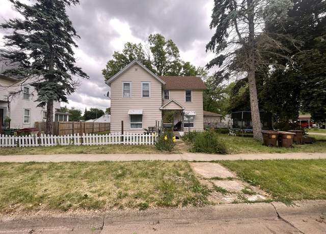 Property at 802 Locust St, Prophetstown, IL 61277, 4 beds, 2.5 baths