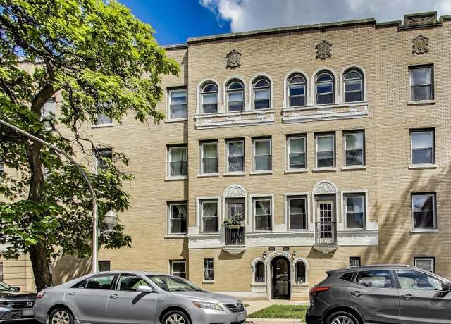 Property at 2618 W Rosemont Ave #3, Chicago, IL 60659, 2 beds, 2 baths