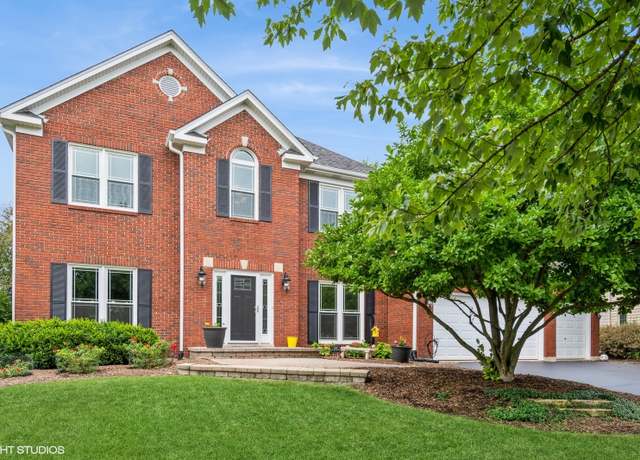 Property at 2427 Haider Ave, Naperville, IL 60564, 4 beds, 2.5 baths