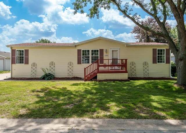 Property at 5381 Ebonywood Ln, Roscoe, IL 61073, 3 beds, 2 baths