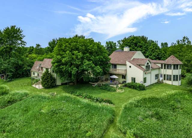 Property at 6650 A Minkler Rd, Yorkville, IL 60560, 5 beds, 4.5 baths