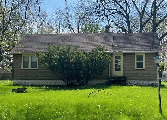 Property at 17731 W Oak Ave, Lockport, IL 60441, 2 beds, 1 bath