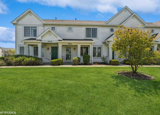 Property at 39642 N Warren Ln #0, Beach Park, IL 60083, 2 beds, 2.5 baths