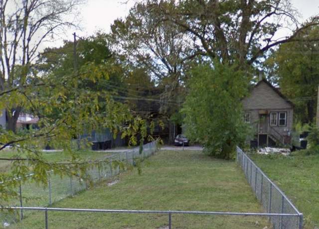 Property at 5720 S Carpenter St, Chicago, IL 60621