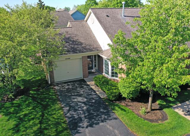 Property at 1244 Luther Ln #1244, Arlington Heights, IL 60004, 2 beds, 2 baths