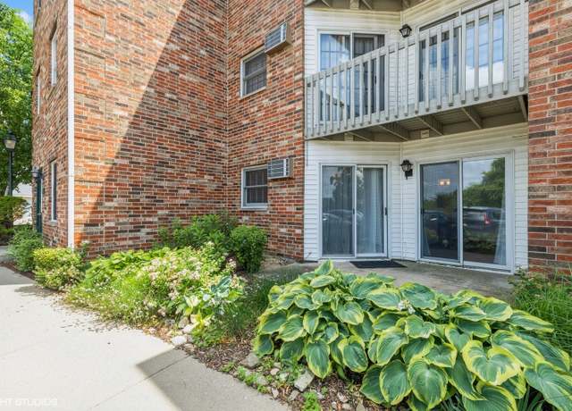 Property at 4301 W Shamrock Ln Unit 1C, Mchenry, IL 60050, 1 bed, 1 bath