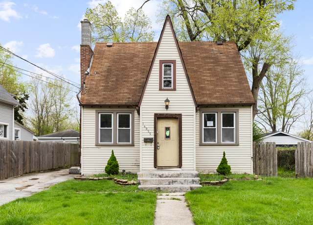 Property at 14955 Riverside Dr, South Holland, IL 60473, 3 beds, 1.5 baths