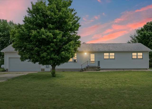 Property at 3324 County Road 500e Rd, Foosland, IL 61845, 3 beds, 2 baths