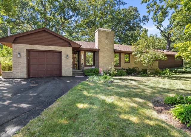 Property at 38668 N Stewart Ave, Beach Park, IL 60099, 3 beds, 2 baths
