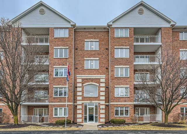 Property at 5500 115th St #201, Oak Lawn, IL 60453, 2 beds, 2 baths